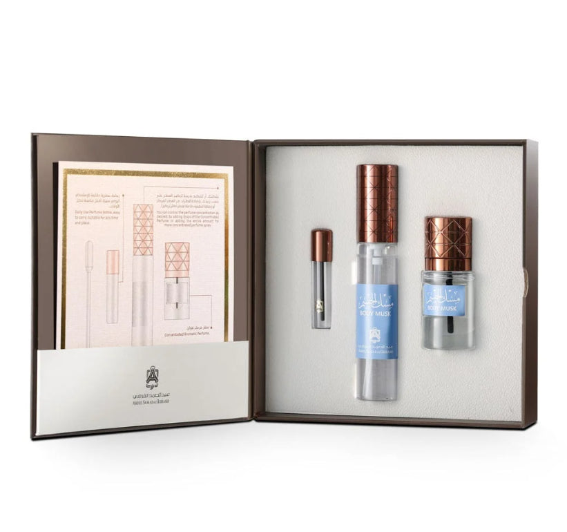 Abdul Samad Al Qurashi Body Musk set with 12ml oil and 30ml spray, luxurious fragrance for women and men.